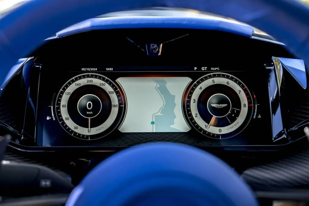 2025 Aston Martin Vanquish 2025 Aston Martin Vanquish