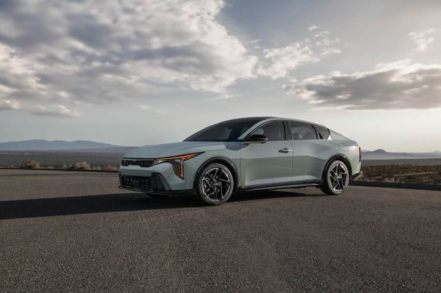 2025 Kia K4 2025 Kia K4