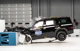 2024 Hyundai Santa Fe Crash getestet vom IIHS