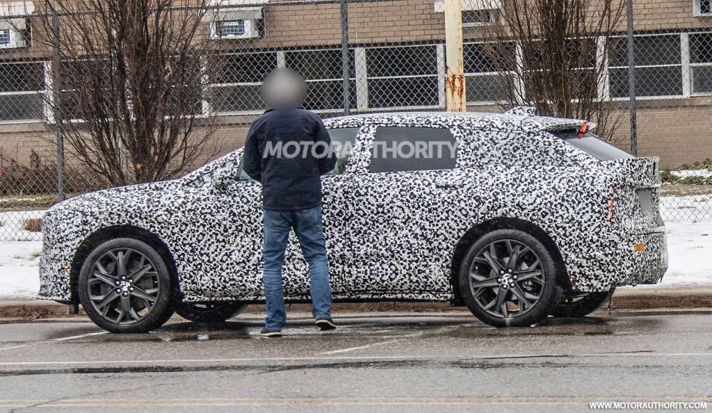 2026 Cadillac Optiq -V Spionage - Foto über Baldauf 2026 Cadillac Optiq -V Spionage - Foto über Baldauf