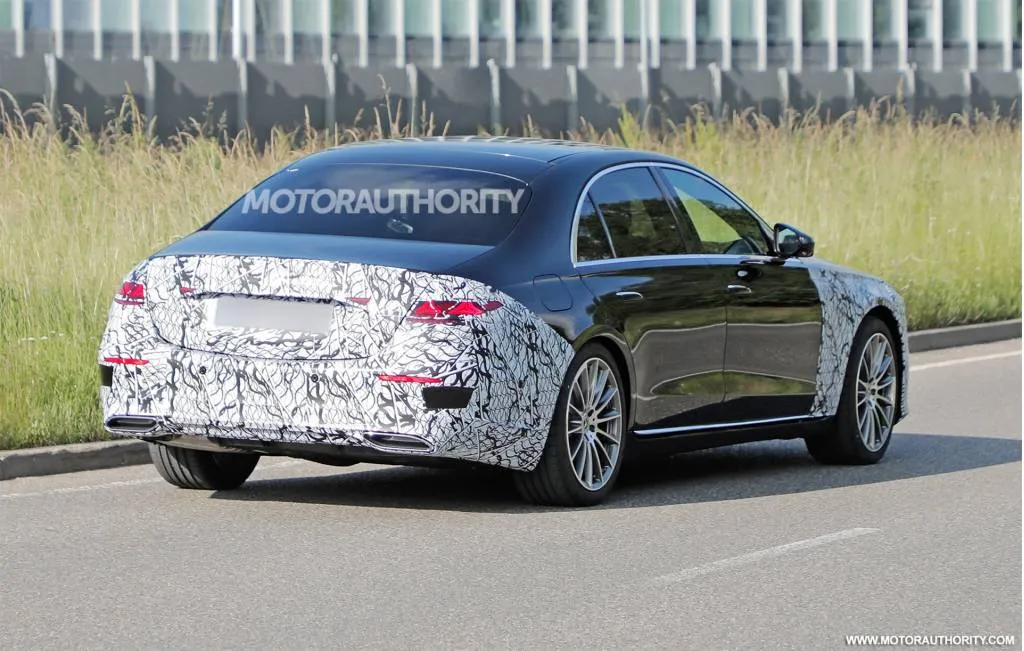 2027 Mercedes-Benz S-Klasse Facelift Spy Shots-Foto über Baldauf