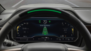 2023 Chevrolet Suburban mit Super Cruise