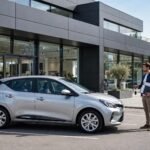 Auto Leasing Privatpersonen sinnvoll Checkliste – Neuwagen vor einem Autohaus